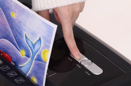 آلة تقطيع الورق Deli E14400